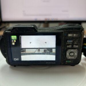 Pentax Optio WG-1 14MP Waterproof Shockproof Digital Camera W/ Battery Working