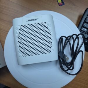 Bose Soundlink Color Portable Bluetooth Speaker Model 415859 White Functional