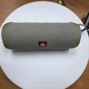 JBL Flip 4 Portable Wireless Bluetooth Speaker Green JBLFLIP4TELAM