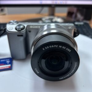 Sony Alpha NEX-5T 16.1MP Digital Camera - 32GB SD, Battery, Case - Tested Works