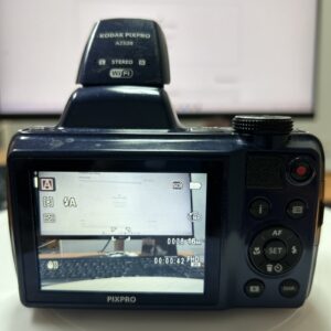 Kodak PIXPRO AZ528 16.0MP Digital Camera - Blue 52x Optical Zoom Tested Works